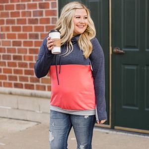 NWT Color block vowl neck navy coral - xs